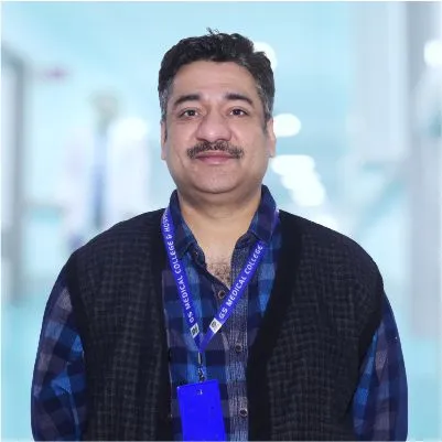 Dr. Neeraj HOD Anaesthesiology of - Best Medical PG Institutes in UP India